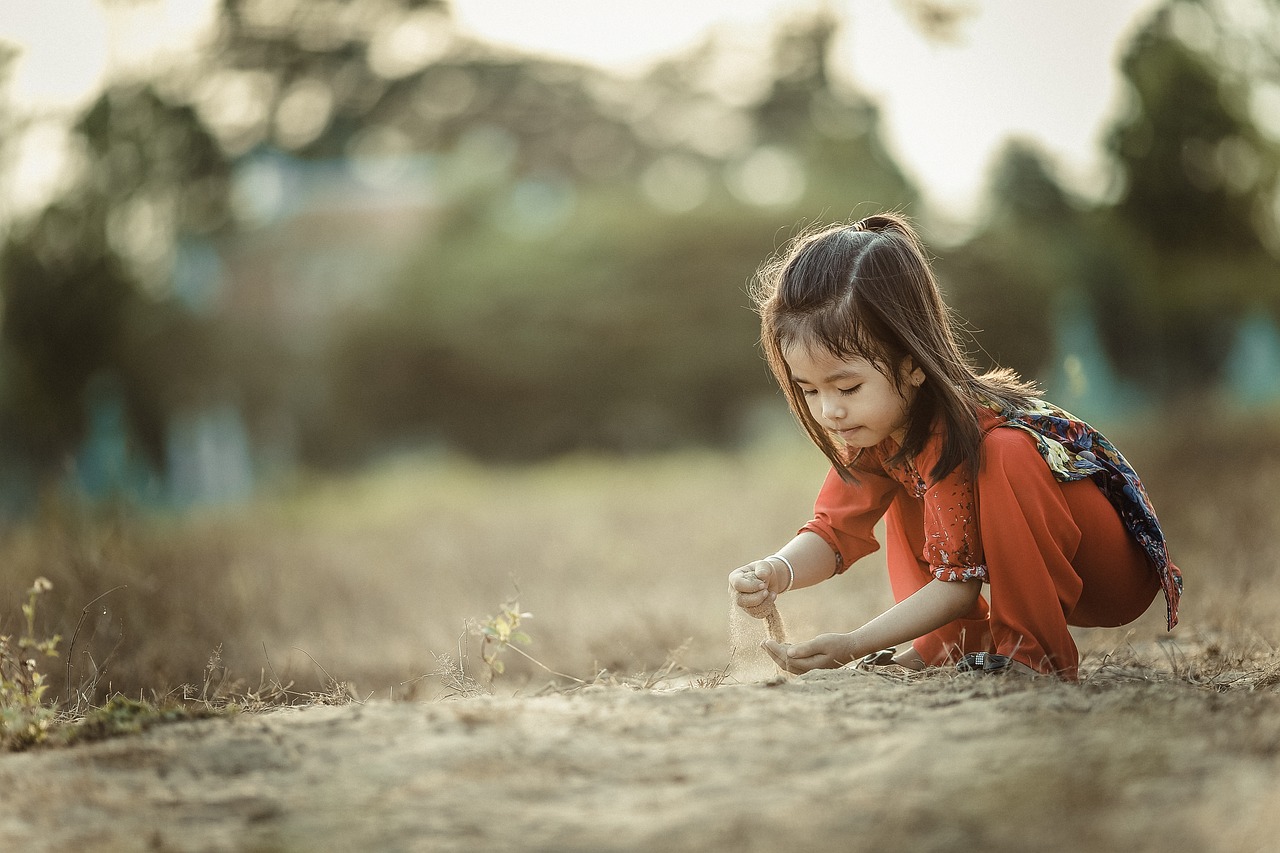 疑遭教官侵犯的14岁少女，父亲首次发声